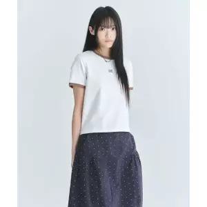 브랜드정품 코드그라피 CGP (우먼) 스몰 스퀘어 자수 로고 링거 반소매 티셔츠-오프 화이트 375090