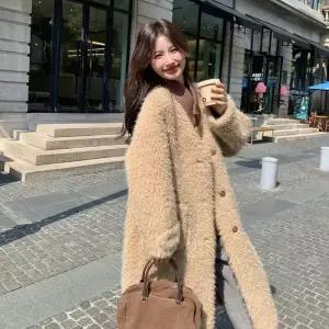 블랙팬서 여사친 니트 무스탕 차이나 퍼 일체형 코트 OPH1