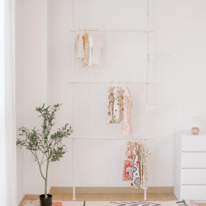 짧은 옷 행거 3단 기둥식 드레스룸 원룸 거실 옷방 천장형 고정형 철제 튼튼한 공간활용 옷걸이 바지 셔츠 아이방 유아 아동 키즈 행거