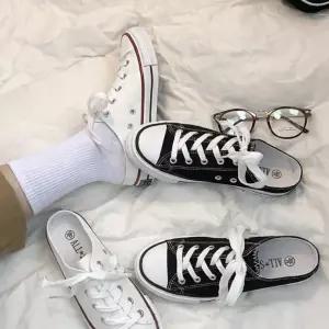 여성 펌프스 캔버스 뮬 블로퍼 스니커즈 캔버스화 여자 봄 슬리퍼신발 여름 여행신발 운동화 해변 여성