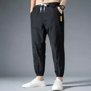 남성바지여름바지 20대 대학생 편안한 허리밴딩 주름 조커팬츠