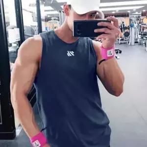 헬스 민소매 트레이닝 나시티 헬스복 남성 운동복 티셔츠 피트니스 스포츠 웨어