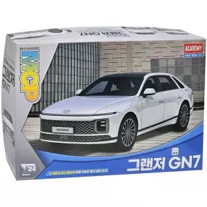 아카데미과학 현대 그랜저 GN7 프라모델 자동차 만들기 키트 어린이날 생일 선물