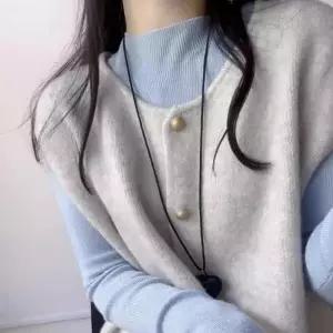 버튼 여성 니트 조끼 레이어드 니트 데일리룩 wk29