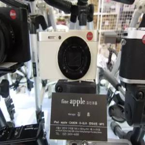 라이카 C (TYP112) 라이카렌즈 / 색감우수 / 64GB포함 / 미니삼각대포함