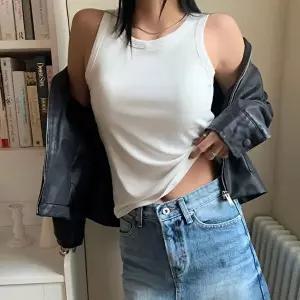 [옷자락]여자 데일리 라운드넥 골지 기본 나시