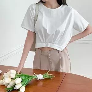 [옷자락]여자 라운드넥 백 사선 트임 리본 스트랩 세미크롭 블라우스