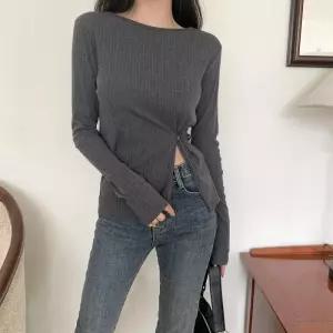 [옷자락]여자 모던 트임 버튼 포인트 긴팔 티