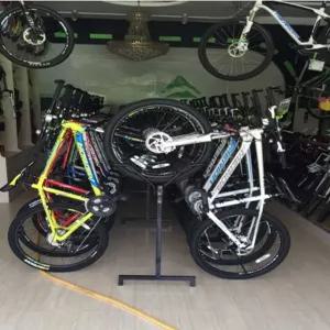 벽걸이 전시대 자전거 선반 주차 랙 브라켓 행거 보관대 인테리어 수직 고정 거치