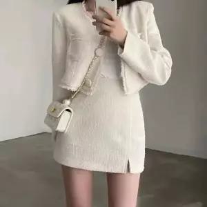 패브릭픽 스커트 여성용 가을 트위드 스몰 라운드 사이즈 긴팔 A라인 코트+ HO3