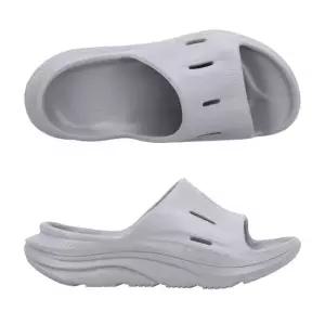 MUST IT_[호카 HOKA] 1135061 GYGY 공용 슬리퍼