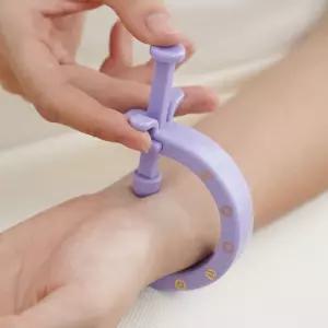 혈자리 손마사지기 집게 합곡혈지압기 핸드 안마기 GvF9+4JLH