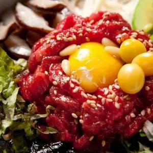 [NS홈쇼핑]1++ 한우 육회 200g+소스 서비스 투뿔육회 육사시미[35859386]