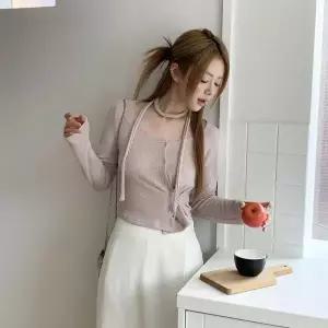 [하프클럽/]여성 슬림 레이온 스판 크롭 넥스트랩 카디건