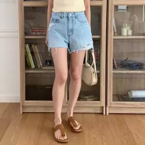 [신세계라이브쇼핑][옷자락] 여자 데미지 밑단 컷팅 아이스 연청 데님 반바지