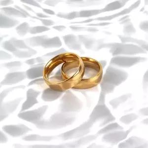 써지컬스틸 티타늄반지 금색커플반지 커플반지 남녀공용반지 악세사리반지 라운드반지