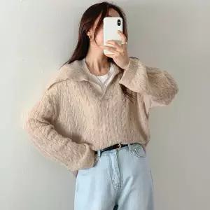 [하프클럽/]여성 루즈핏 오픈 빅카라 꽈배기 알파카 니트