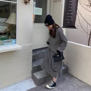 루즈핏 오버 박스 스트라이프 빅사이즈 원피스친구시밀러룩 여성 단아한 여신 결혼식하객 가을 트위드롱 쉬