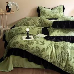 앤틱 빈티지 침대 플로럴 커버 클래식 꽃무늬 아르누보 매트 죠스