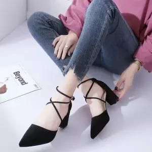 여성 발목 스트랩 스웨이드 펌프스힐 통굽 힐 3컬러 여성로퍼 블로퍼 캐주얼신발 로퍼
