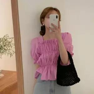 여자블라우스 셔링 스타일 퍼프 여름 러블리 여성 반팔 크롭 블라우스 스퀘어넥 예쁜블라우스 주름