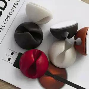 책상 전선 정리 케이블 고정 걸이 클립 30P TV인터넷 컴퓨터 랜선 TV 코드 전기