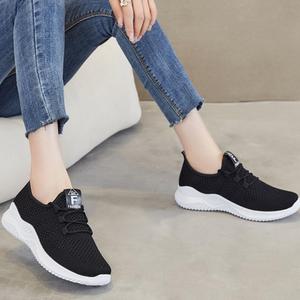 여성 발편한 경량 운동화  메쉬 러닝화 여자 신발 4coalr 225-250