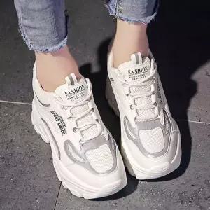 여성 225-250 메쉬 키높이 어글리 운동화 스니커즈 여성운동화 여자운동화 키작녀