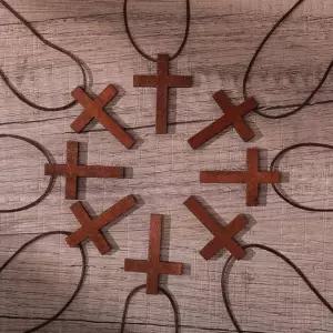 십자가 목걸이 기독교 나무 남자 패션 티타늄