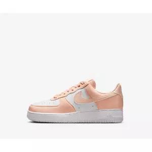 [나이키] 우먼 에어포스 1 07 넥스트 네이쳐 산뜻한 스니커즈 DV3808 111