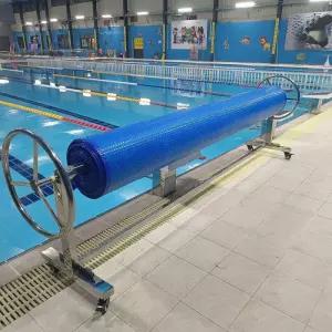 대형 수영장 덮개 단열 야외 풀장 커버 와인딩카 보관 장치 실외 전용 수온 유지 덮개장