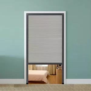 블랙아웃 콘서트리나 도어 - 풀다운 접이식 디자인 주방 및 세탁용 부직포 패널 롤업 스크린으로 개인정보