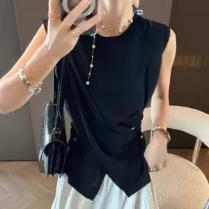 나시 슬리브리스 여리핏 허리 셔링 포인트 블라우스 슬리브리스