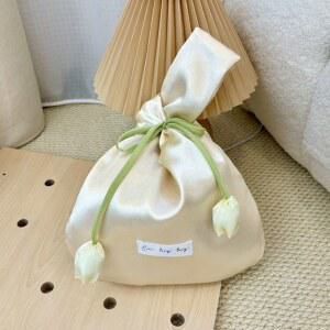 성경책커버 표지 케이스 꽃으로 수있는 패션 여성 휴대용 레이디 저장 튤립 손목 주머니 양동이 스몰 가방