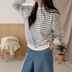 [옷자락]여성 데일리 오버사이즈 단가라 맨투맨