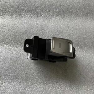 쌍용 티볼리 / XLV용 문 유리 리프팅 스위치 8585035000