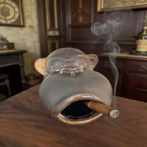 일체형 세라믹 원숭이 시가 재떨이 흡연자를 위한 방풍 방수 귀여운 재미있는 새로움 야외 파티오 책상 홈