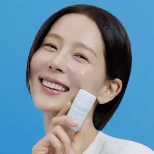 라로제 안티퍼티그 아이 컨투어 수분스틱 15ml