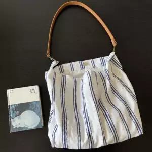 예쁜 블루 스트라이프 패턴 패션 데일리 숄더 에코백