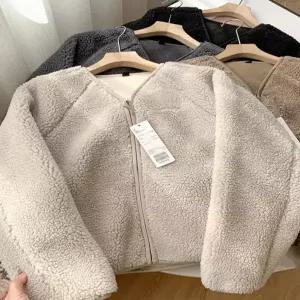 가을 겨울 소프트 자켓 브이넥 지퍼 양털 뽀글이 크롭