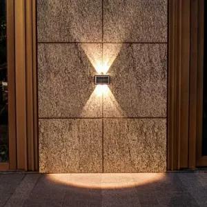 [데코] 실외 태양광 상하 벽등 4LED 방수 자동 점등 조명