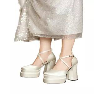 웨딩촬영 통굽 구두 피로연구두 미백색 예식 돌잔치