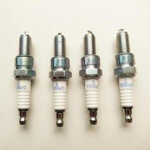 CPR6EA-9 점화 플러그 바이크 오토바이 엔진 U20EPR9 4228 31916-KPH-901 용 호환 4개 8 개