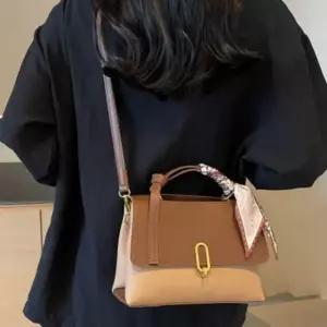 미니숄더백 여성 데일리 캐주얼 스카프 스퀘어백 크로스백 숄더백