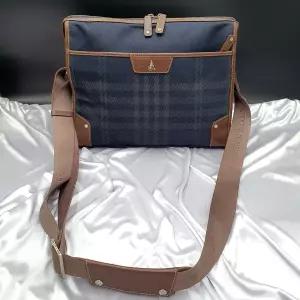 빈폴 체크 사각 남자 숄더백 크로스백 중고 가방 은피아노