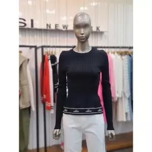 세이브존05 밑단 레터링 니트티셔츠 DE15SZNSKO5150BU (44594261)