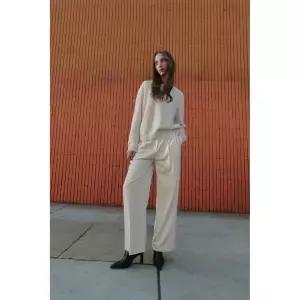 ZARA 플레인 니트 스웨터 - 크림 2142/178/712 144245