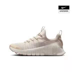 나이키 여성 프리 메트콘 6 FJ7126-011 928173