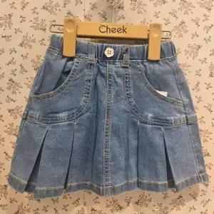 Cheek HC09 CKWH2512G 데님주름 스커트 CKWH2512G (40944188)