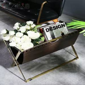 철제 잡지꽂이 가방 거치대 수납 아크릴 책상위 선반